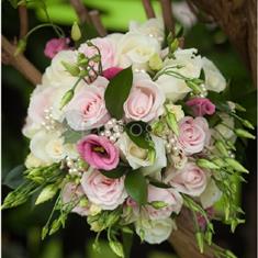 Soft pink bridal bouquet 