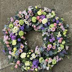 Country garden wreath 
