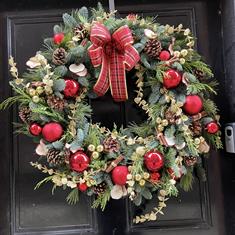 Highland Christmas wreath 
