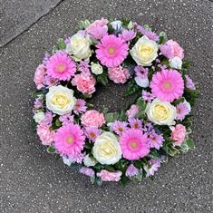 Blushing rose and gerbera wreath