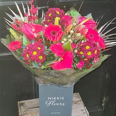 The crimson luxe bouquet 