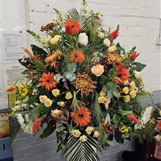 Autumn harmony pedestal 