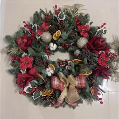 Classic Red Noel Luxury Door Wreath